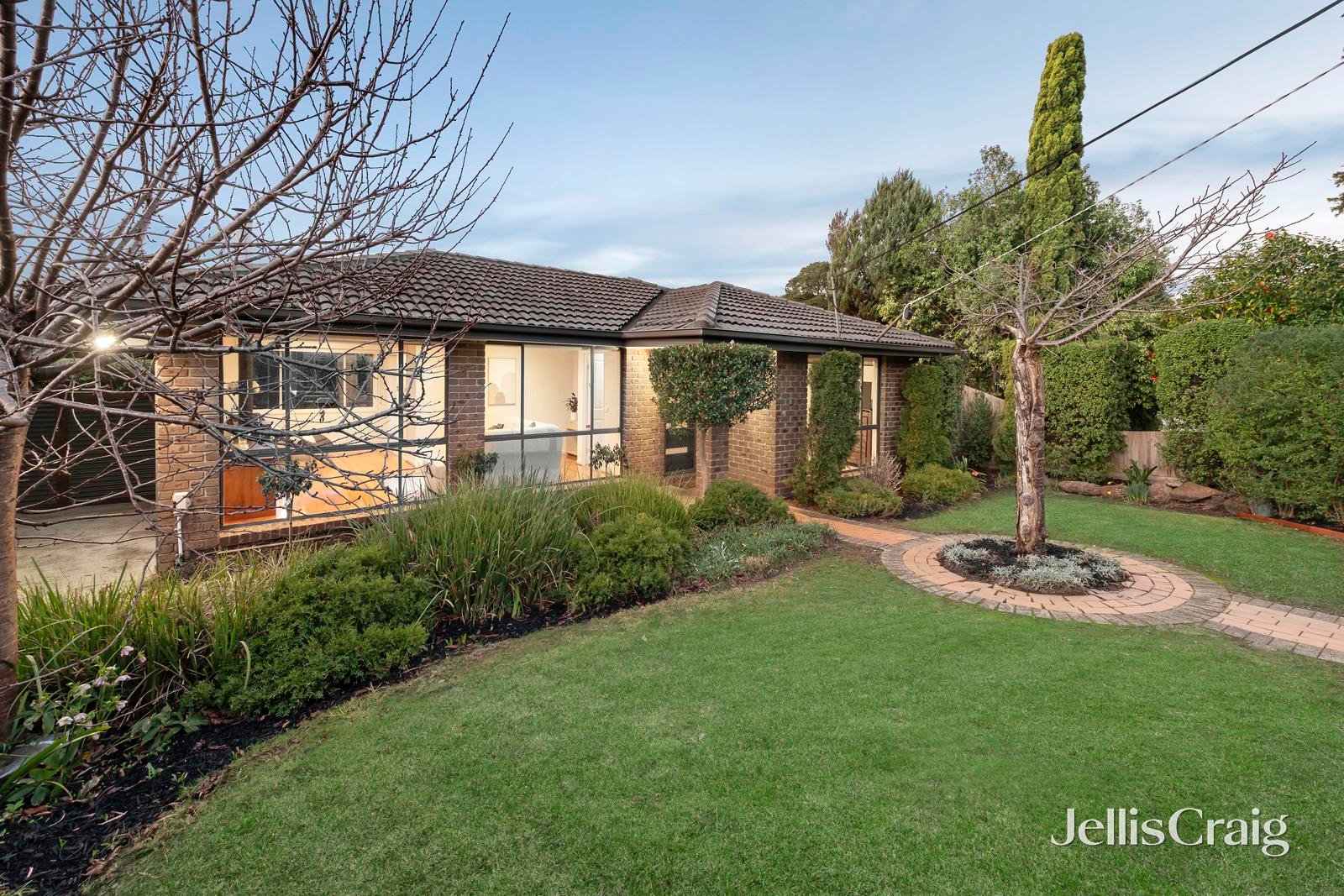 12 Kingsbridge Court, Croydon Hills image 1