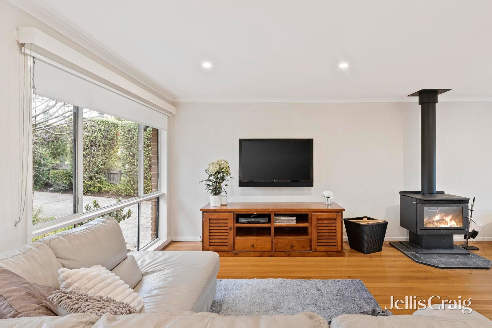 12 Kingsbridge Court, Croydon Hills image 3