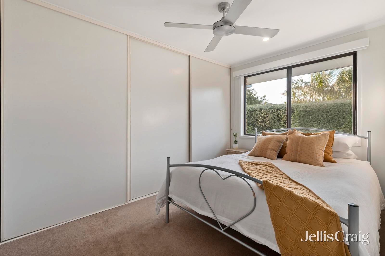 12 Kingsbridge Court, Croydon Hills image 11