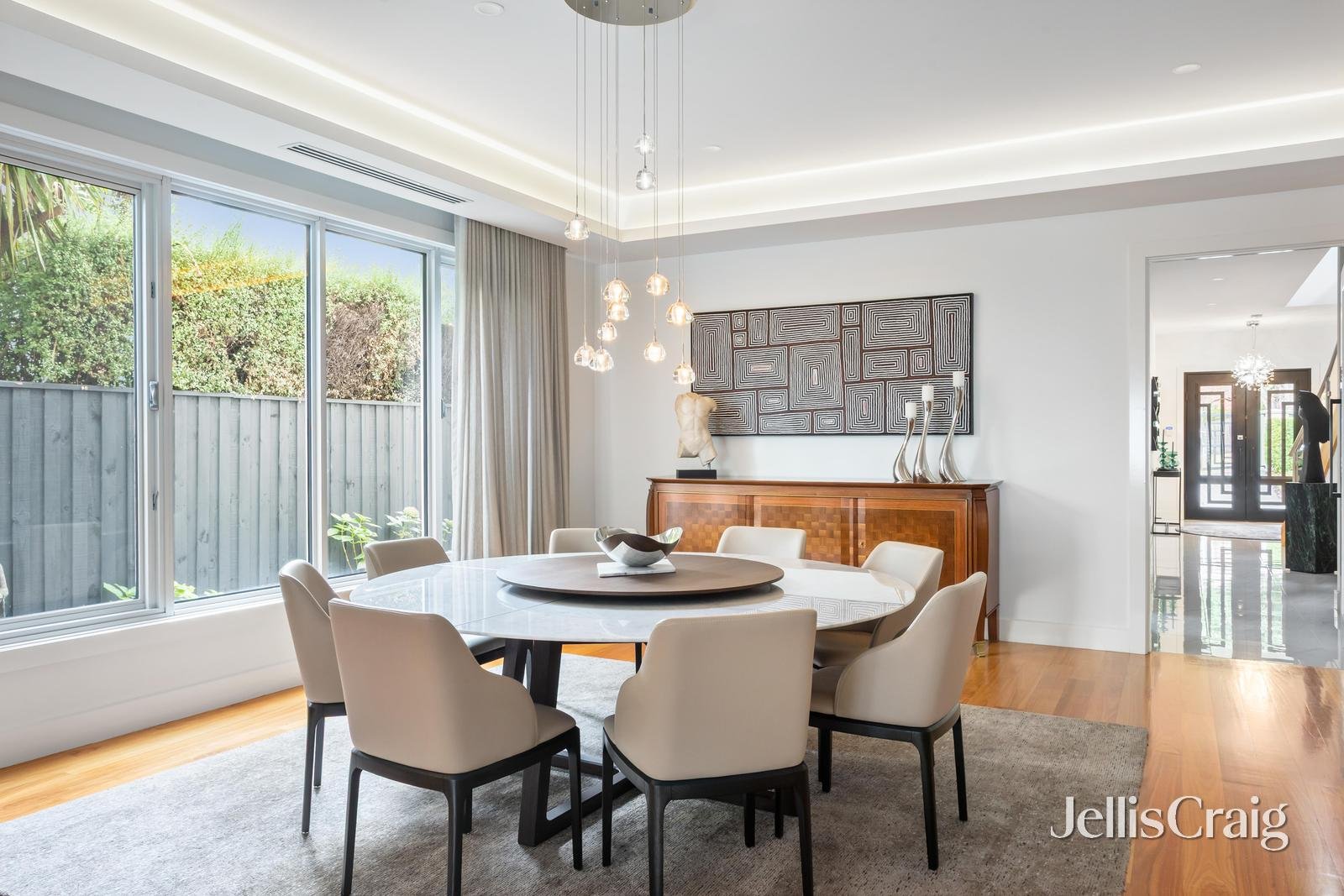 12 Kinsale Crescent, Balwyn image 7