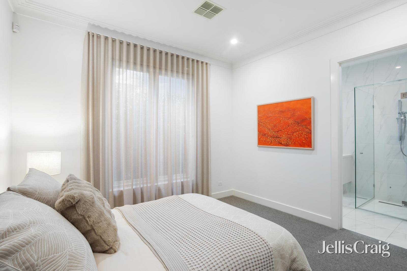 12 Kinsale Crescent, Balwyn image 16