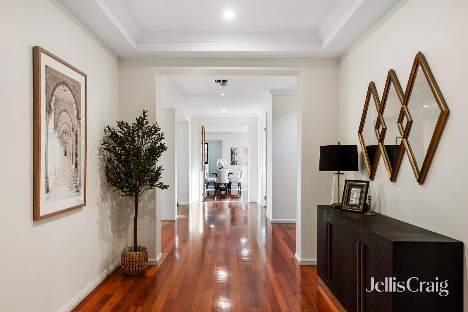 12 Kirstina Road, Glen&nbsp;Waverley image 2