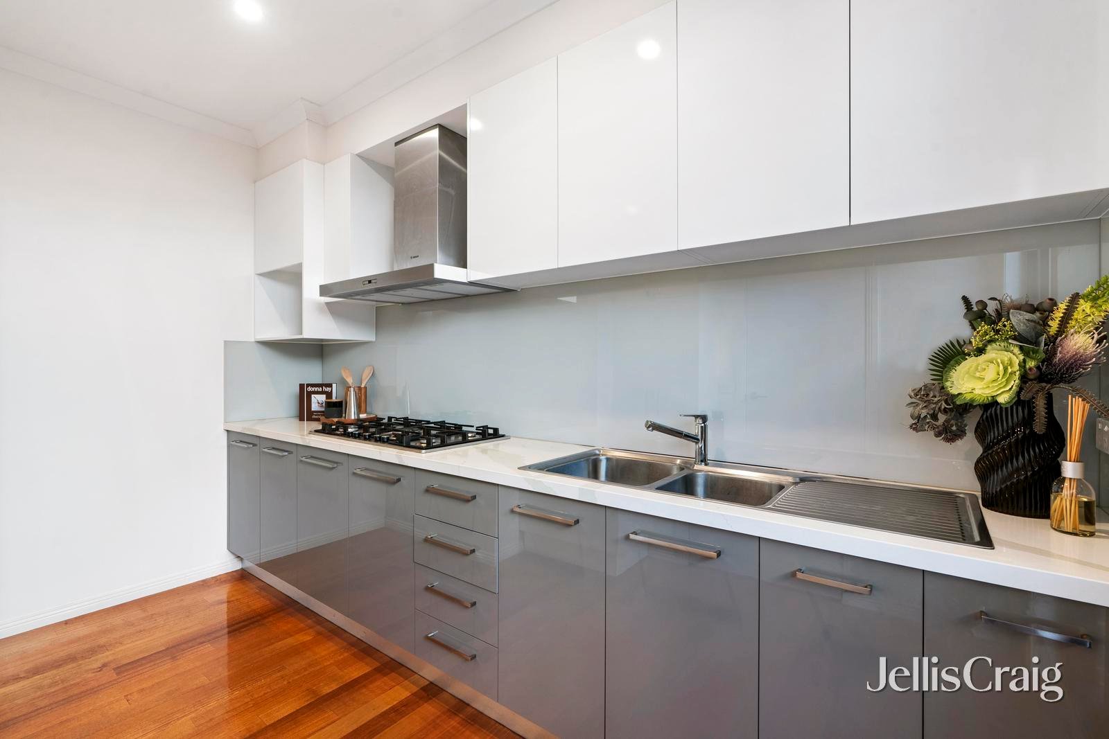 12 Kirstina Road, Glen&nbsp;Waverley image 4