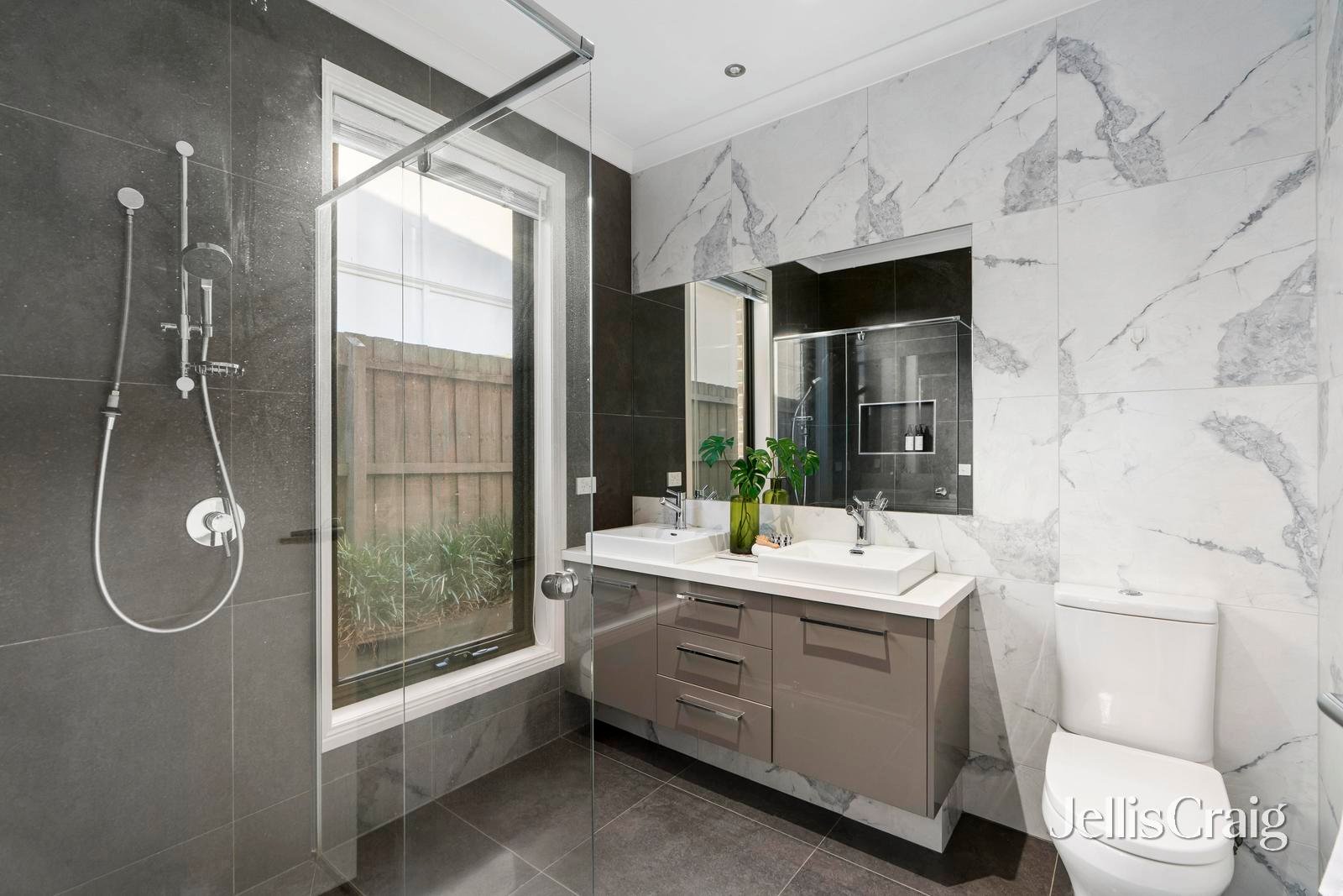 12 Kirstina Road, Glen&nbsp;Waverley image 18