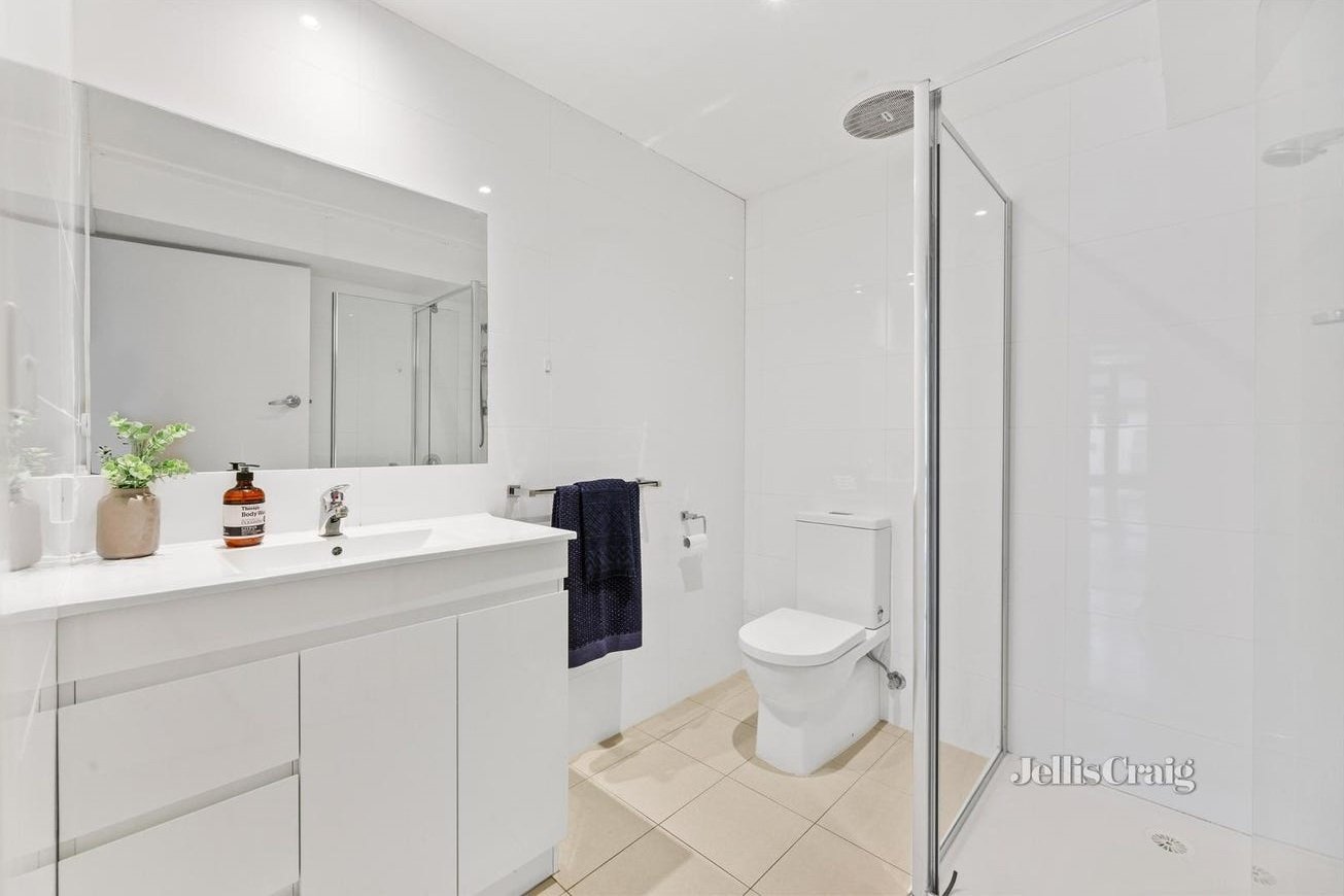 12 Knaith Road, Ringwood&nbsp;East image 9