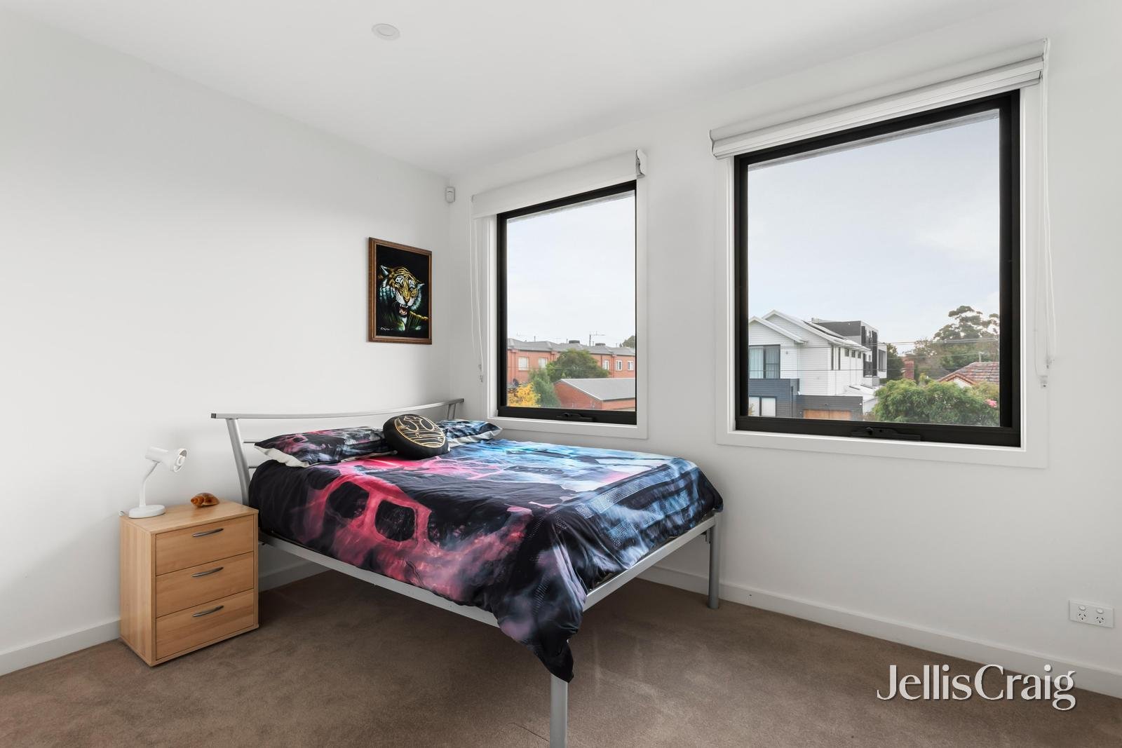 1/2 Lees Street, Mckinnon image 7