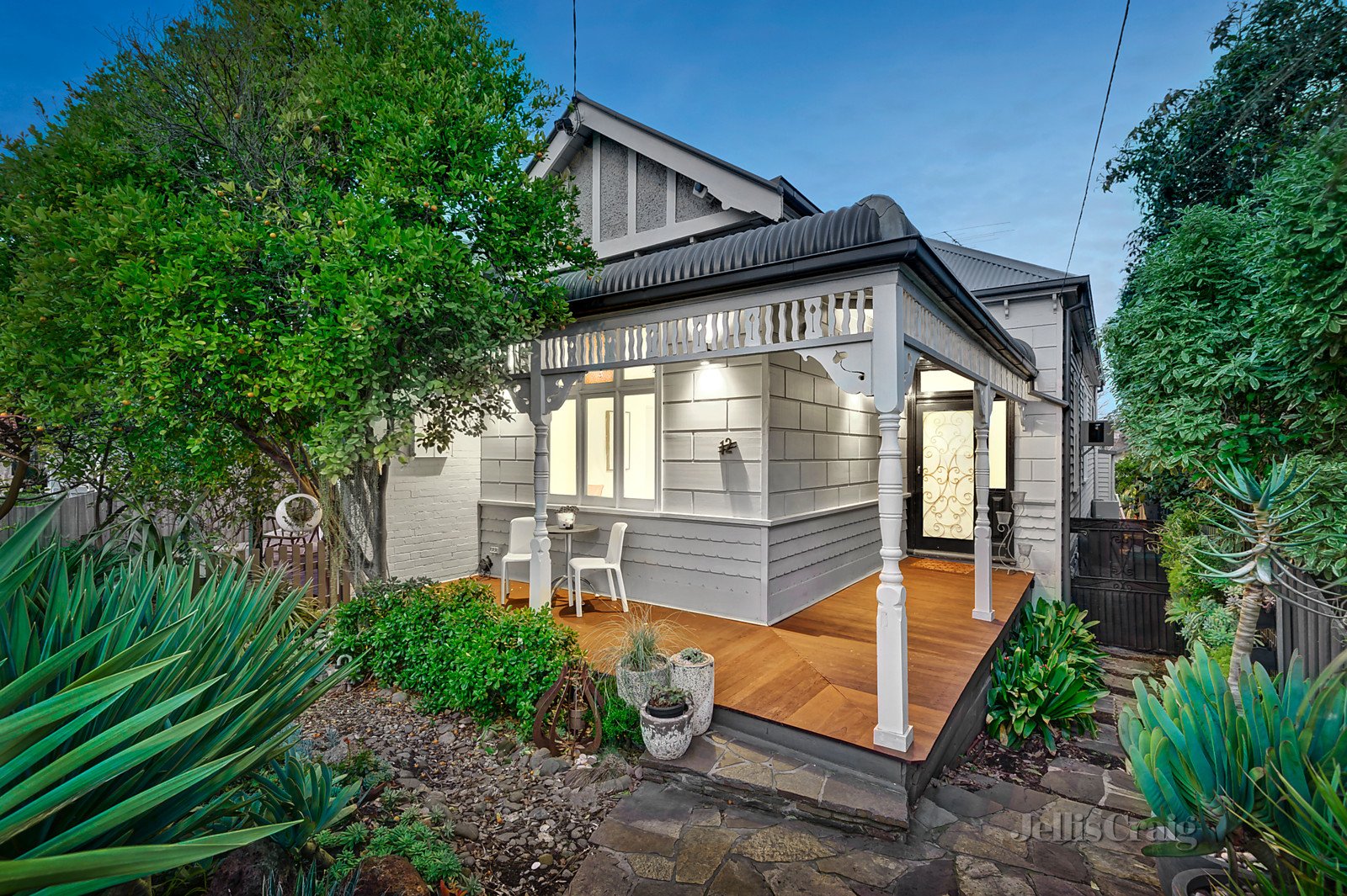 12 Lennox Street, Northcote image 1