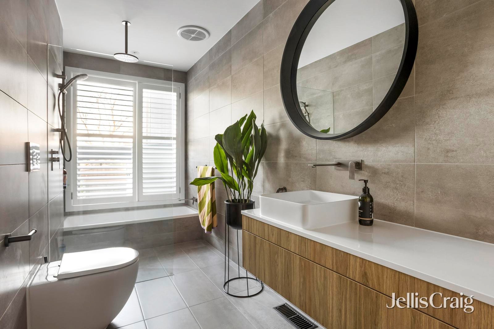 12 Lennox Street, Northcote image 10