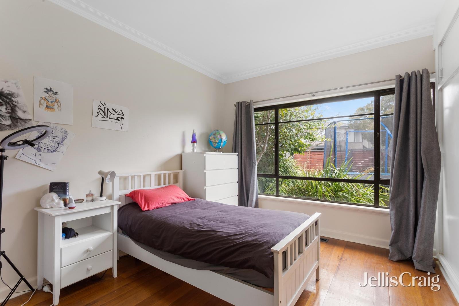 12 Lesden Street, Bentleigh East image 5