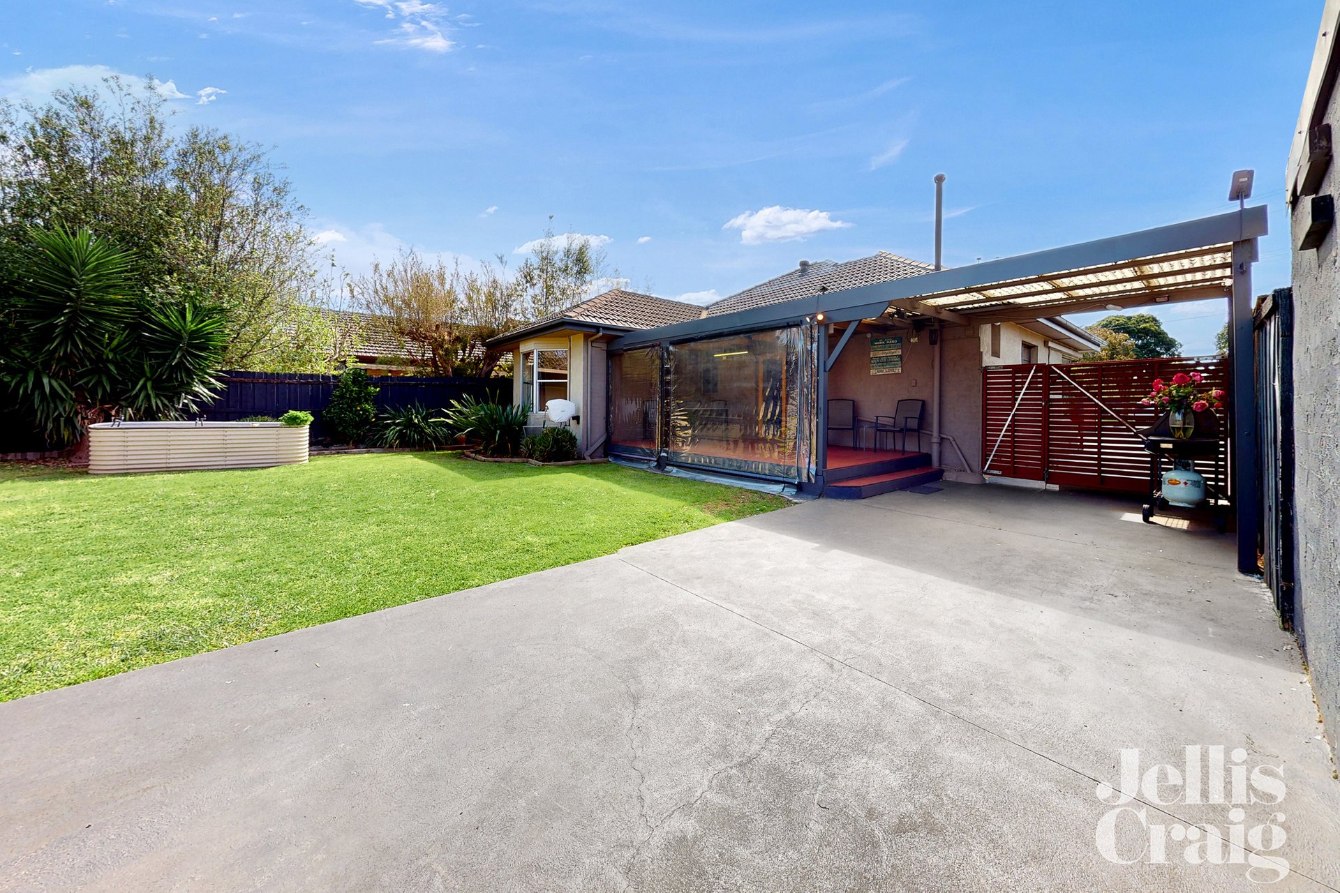 12 Lesden Street, Bentleigh East image 16