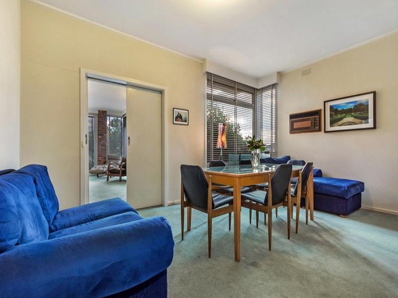 12 Lime Avenue, Balwyn North image 4