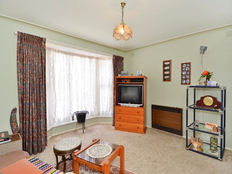 12 Lime Crescent, Lara image 3