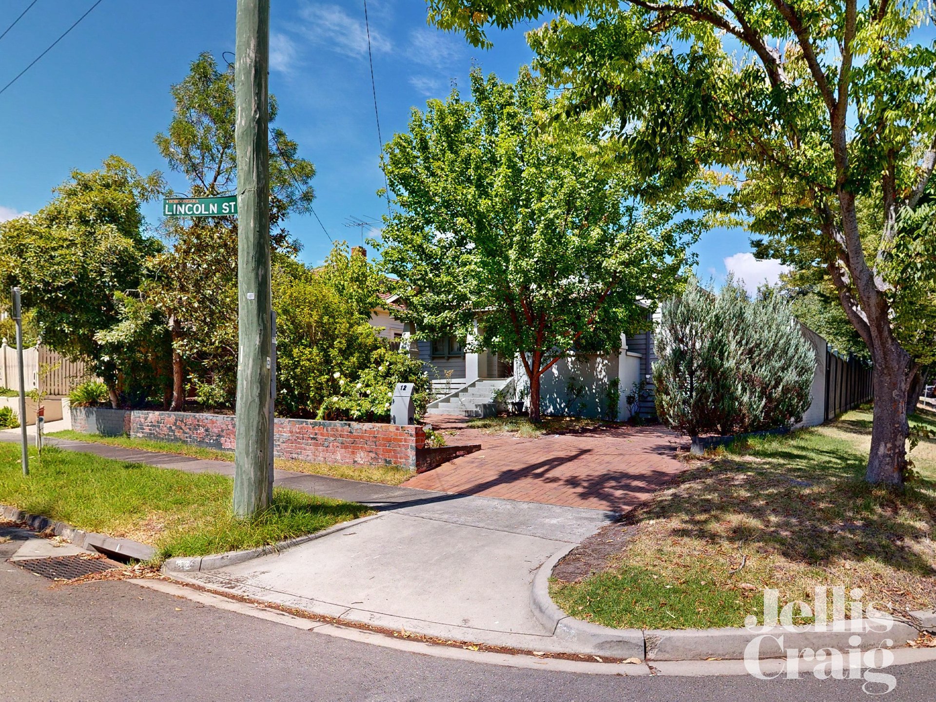 12 Lincoln Street, Glen Iris image 10