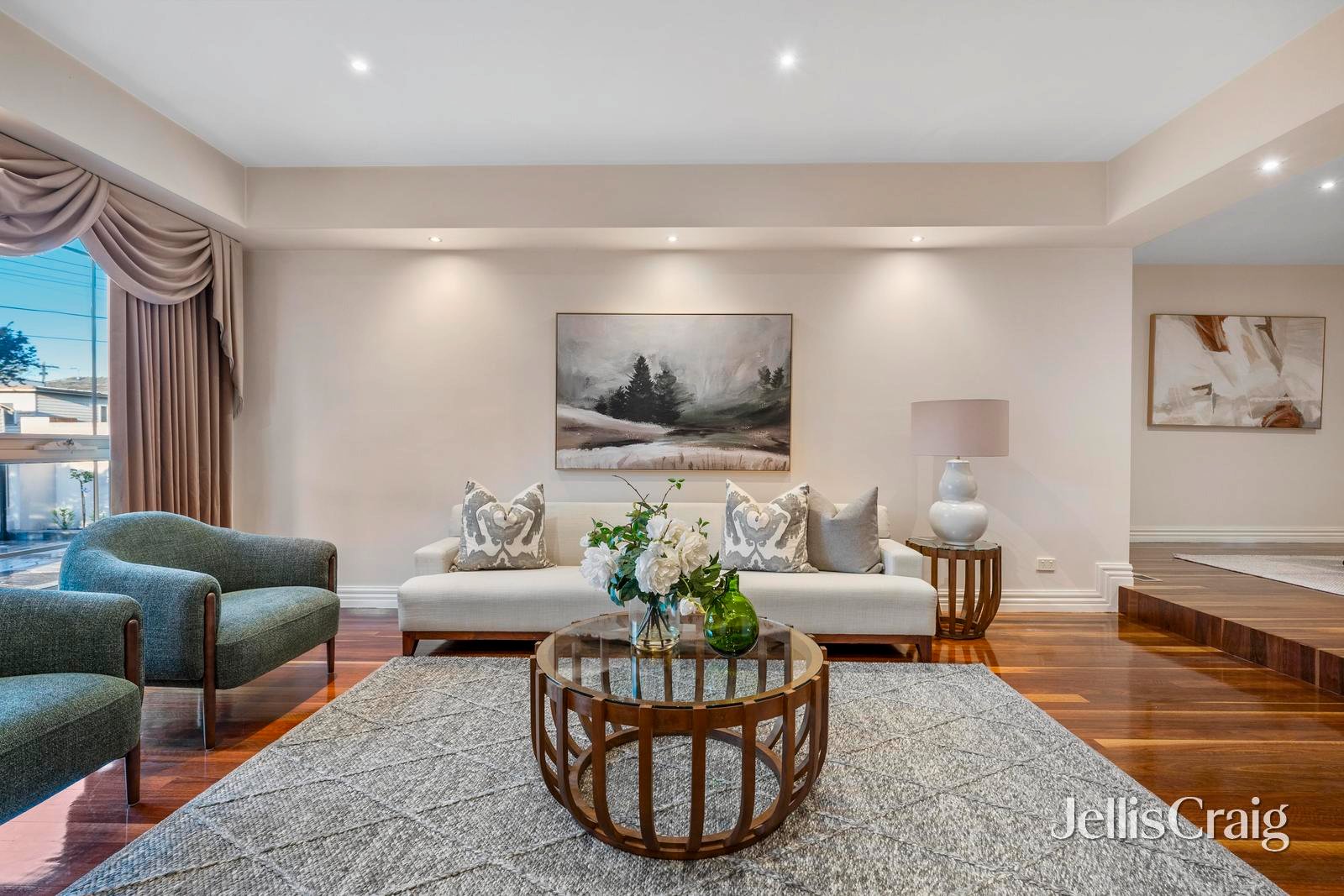 12 Little Street, Glen Waverley image 3