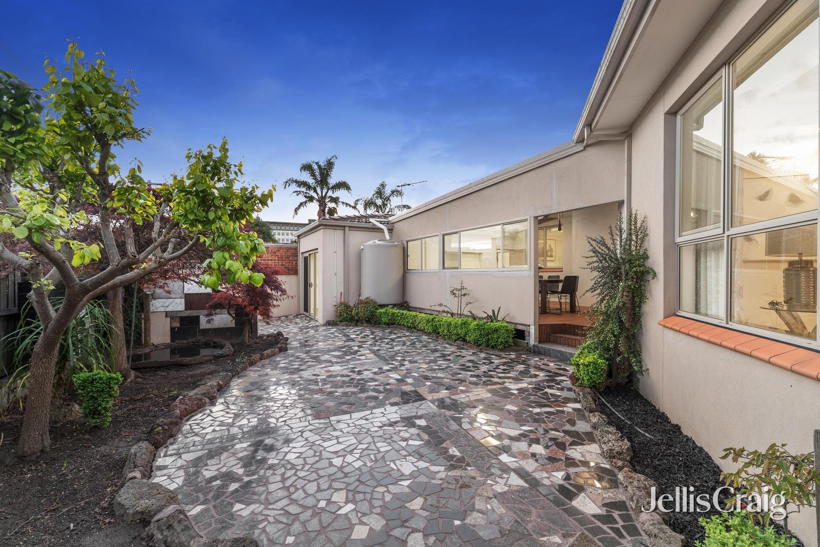 12 Little Street, Glen Waverley image 20