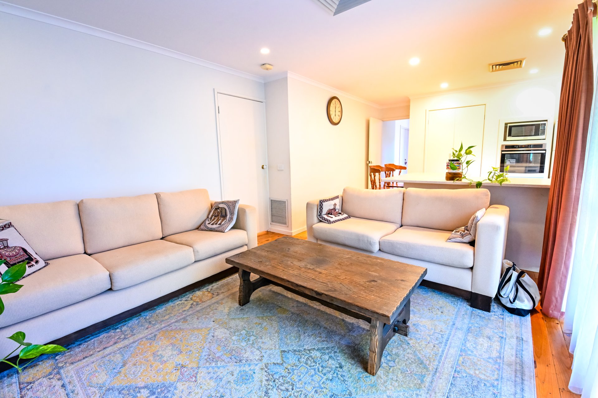 12 Lomond Drive, Glen&nbsp;Waverley image 2