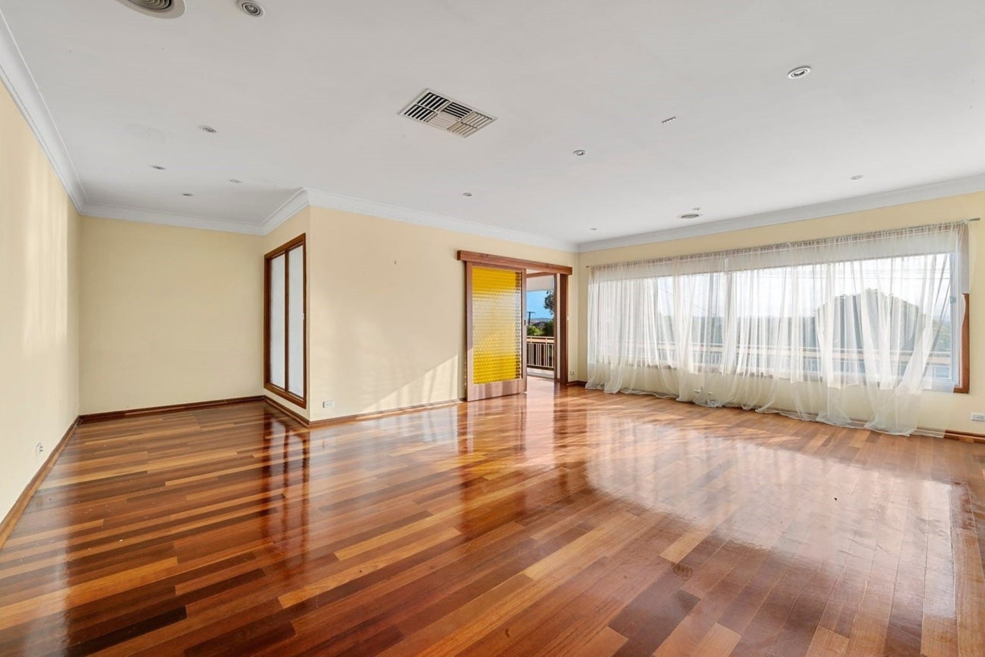 12 Lonsdale Street, Bulleen image 2