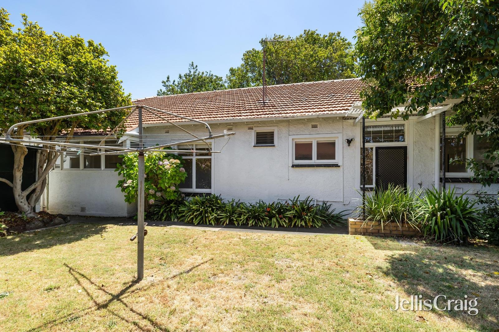 12 Los Angeles Court, Ripponlea image 10