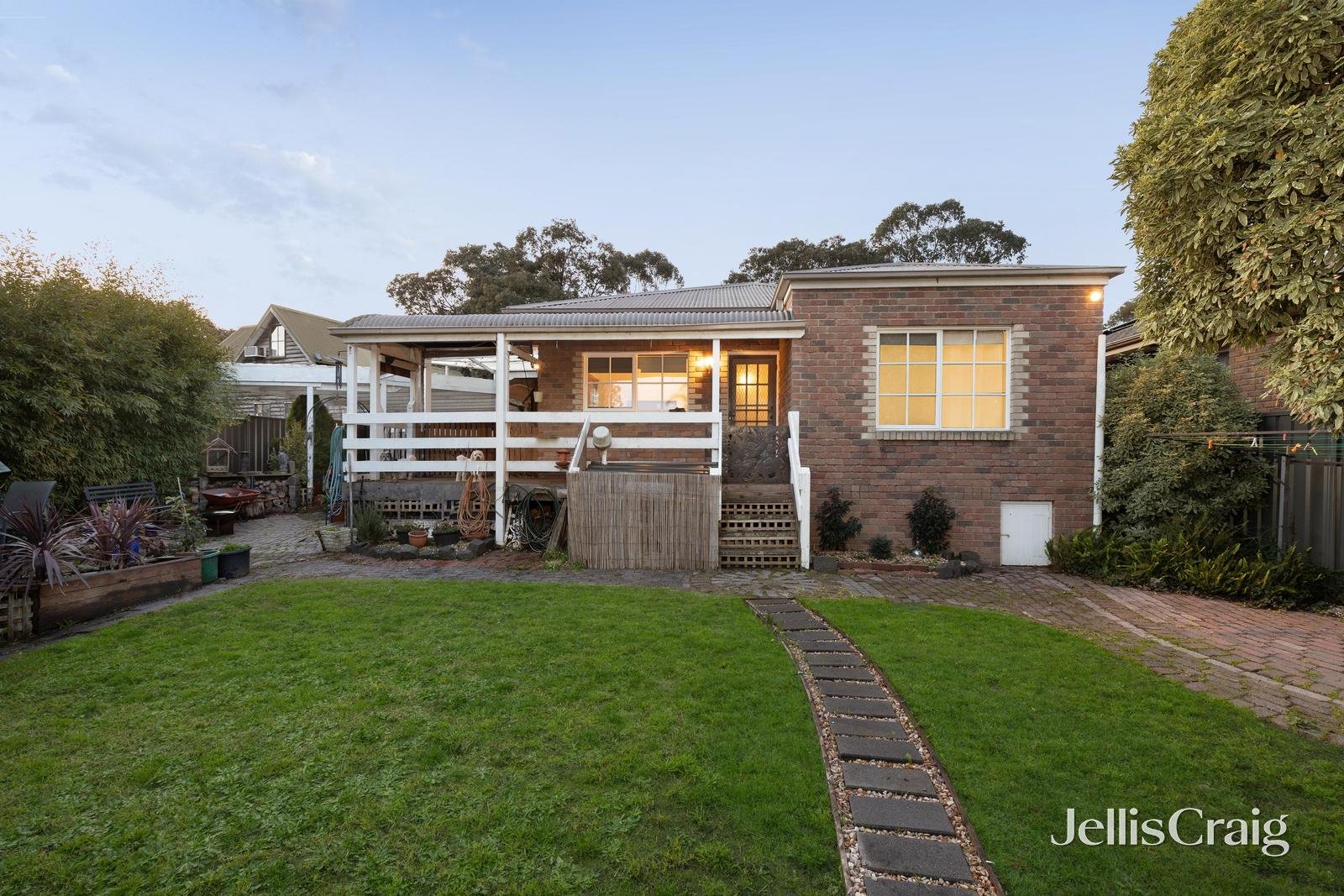 12 Lotus Court, Diamond Creek image 11