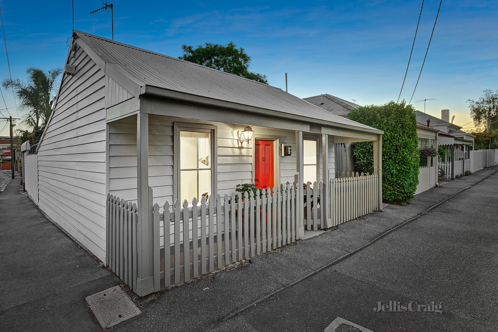 12 Loughnan Street, Richmond image 1