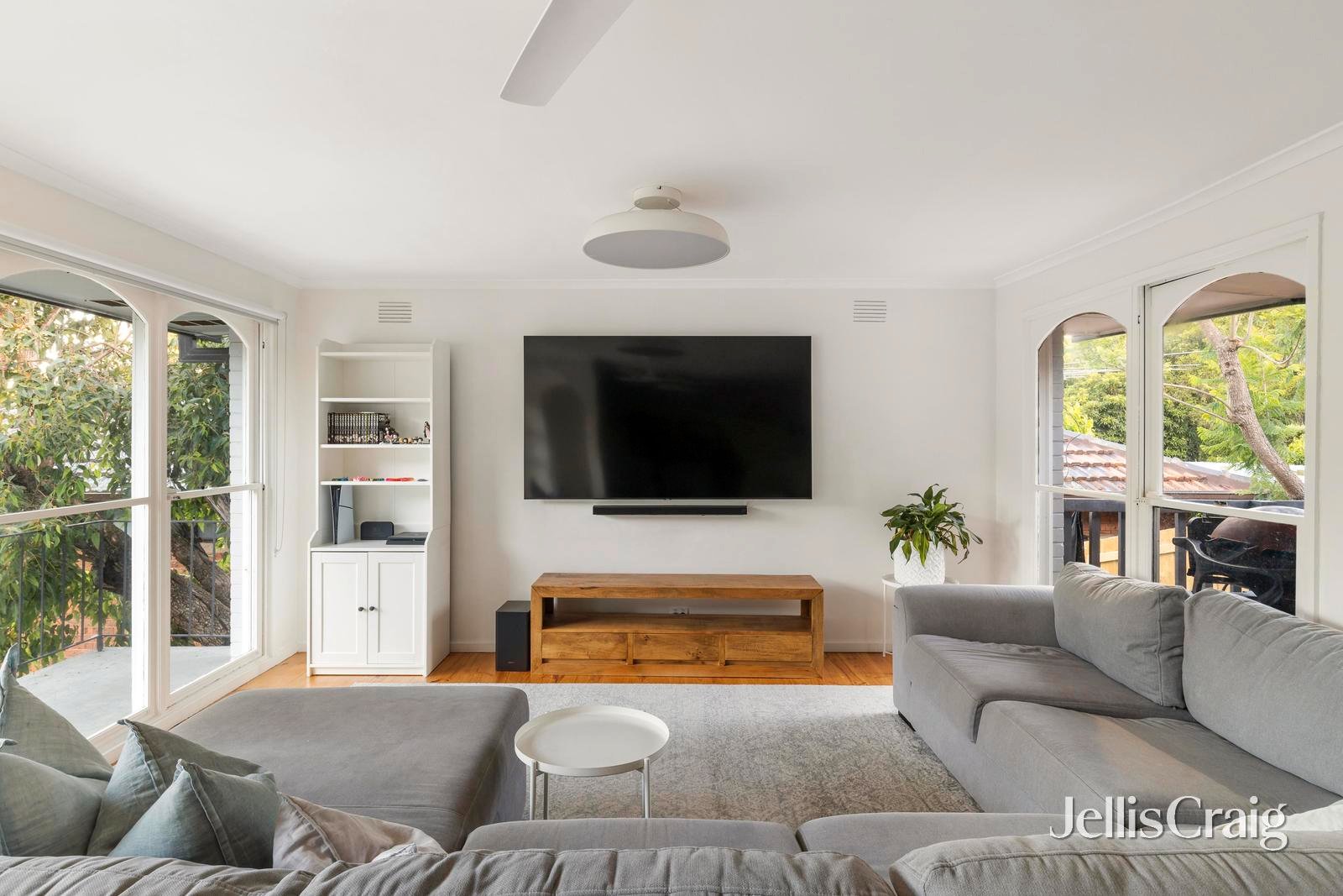 12 Lowan Avenue, Yallambie image 8