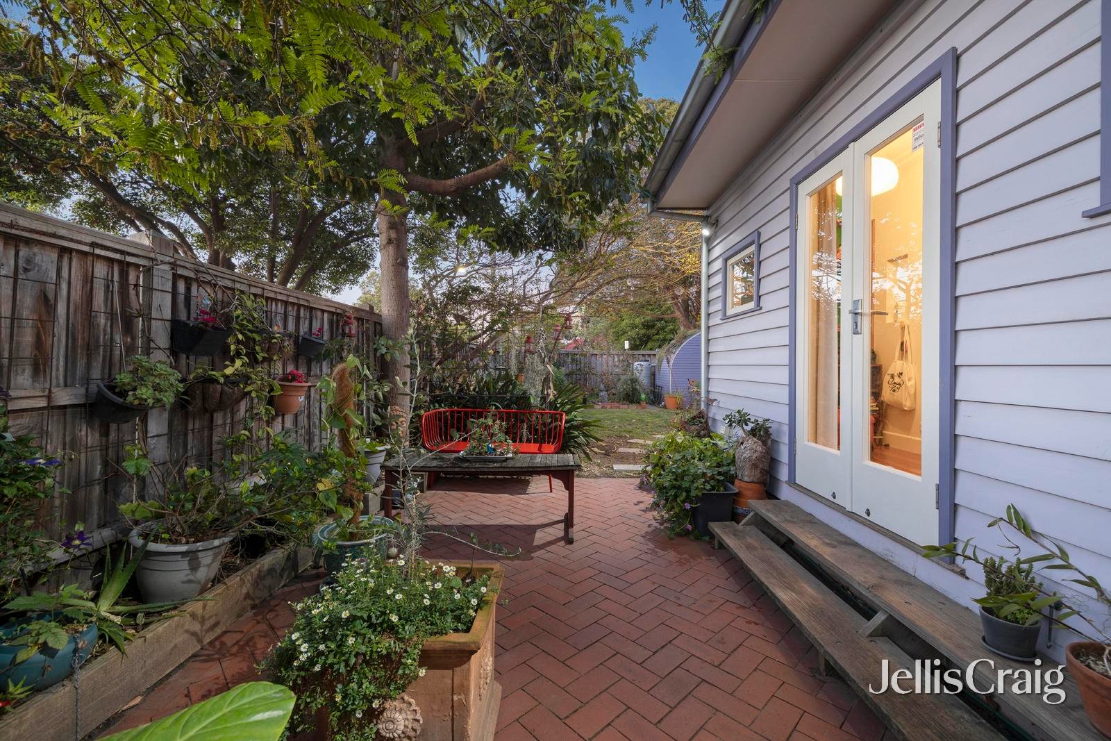 1/2 Luckins Road, Bentleigh image 18