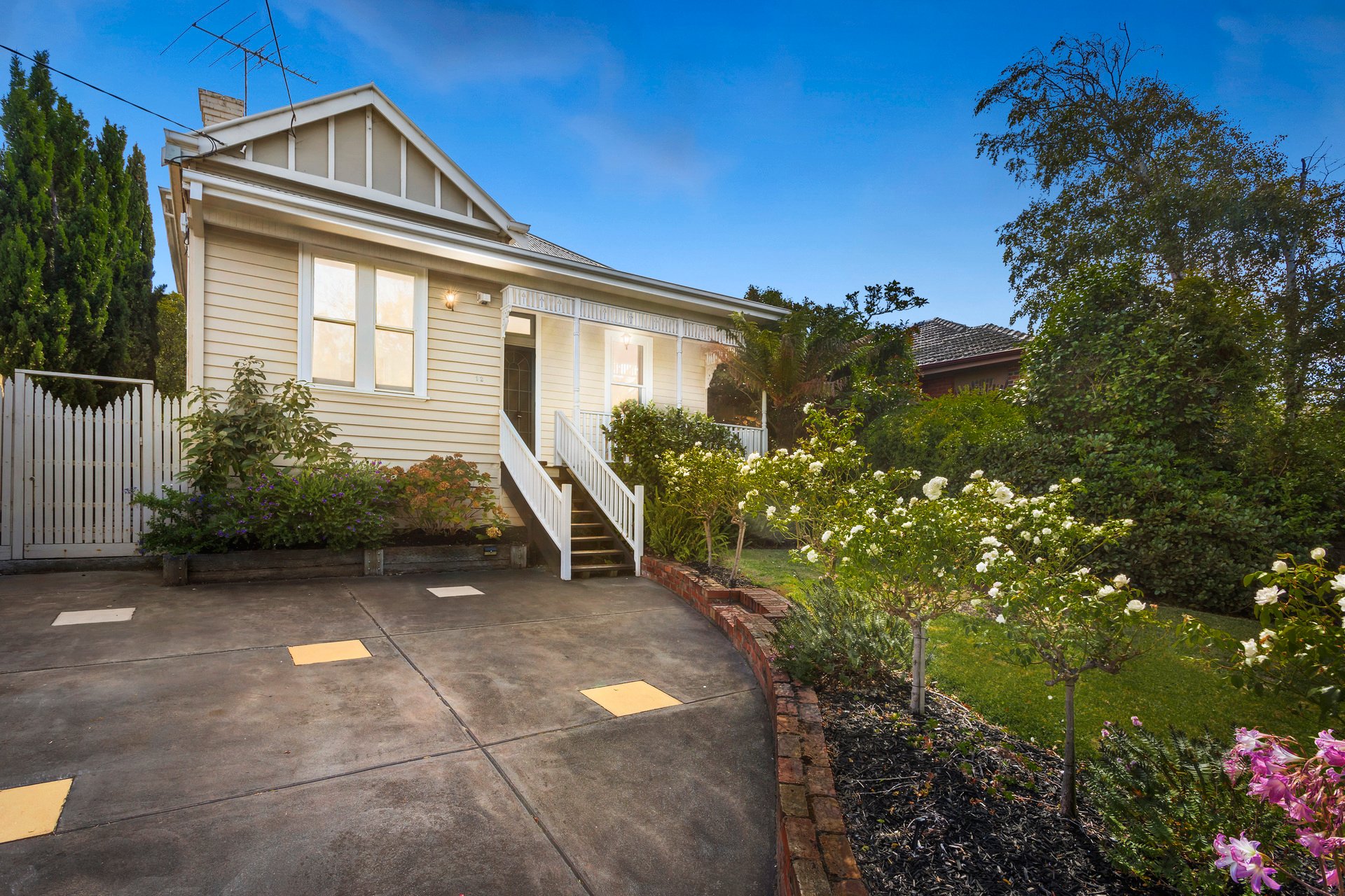 Property Gallery - Main Image