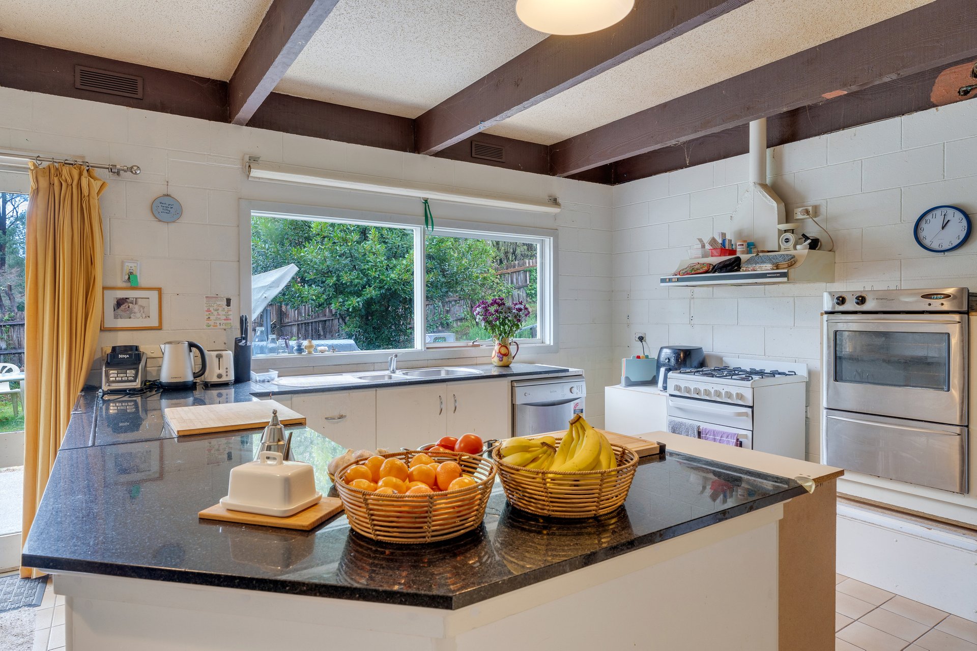 Property Gallery Thumbnail 8