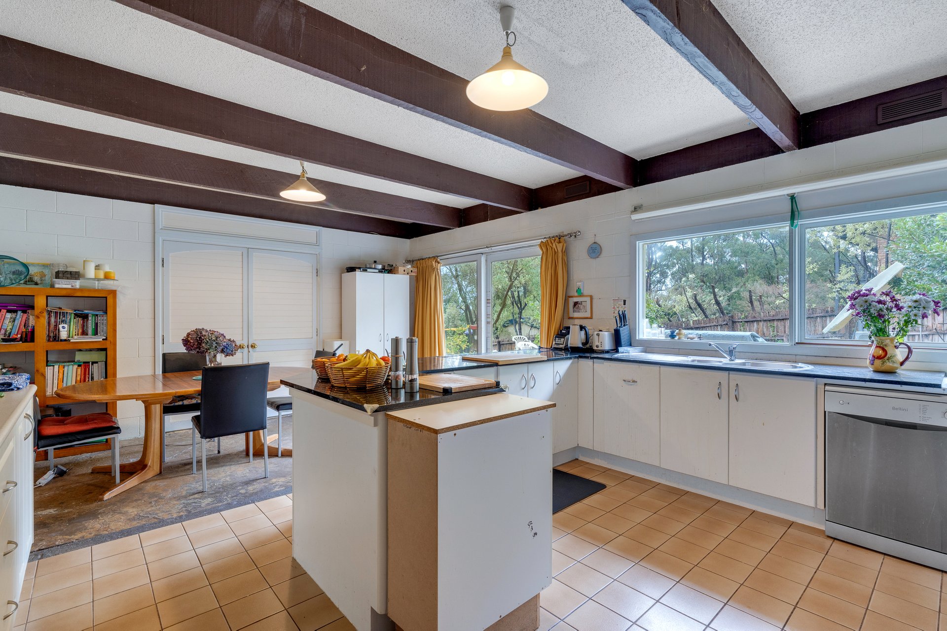 Property Gallery Thumbnail 10