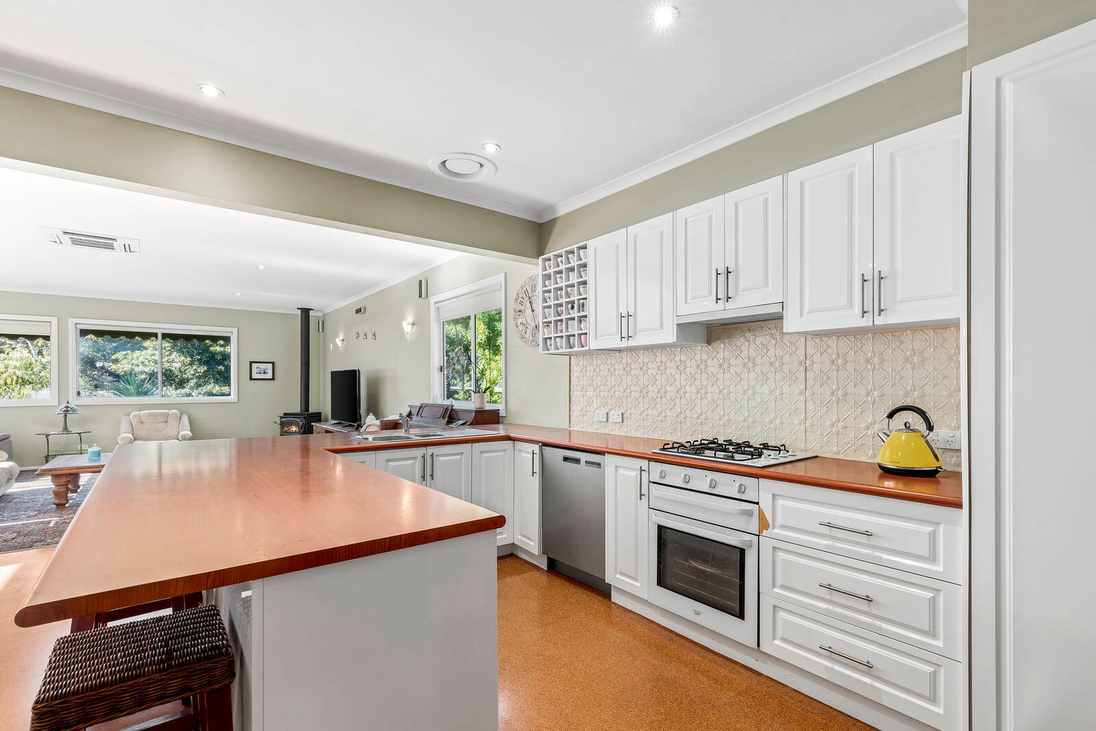 Property Gallery Thumbnail 4