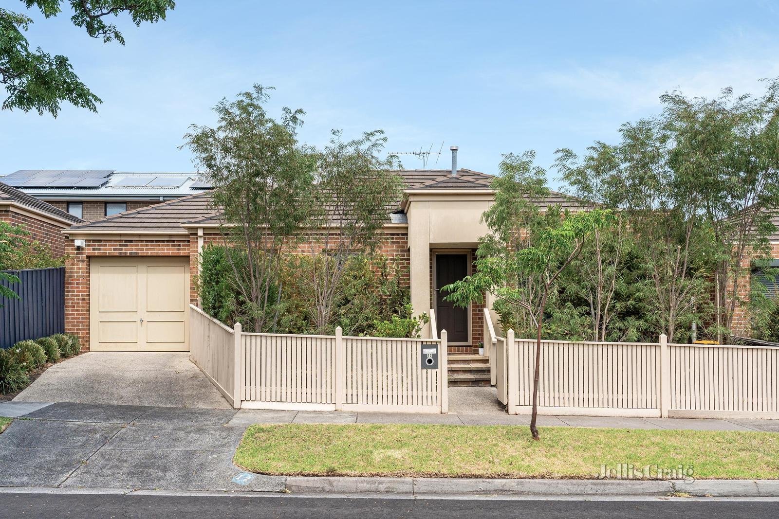 12 Maher Street, Highett image 1