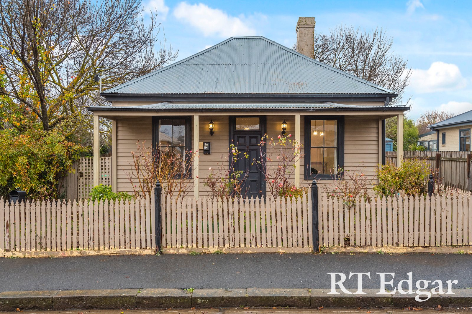 Property Gallery - Main Image