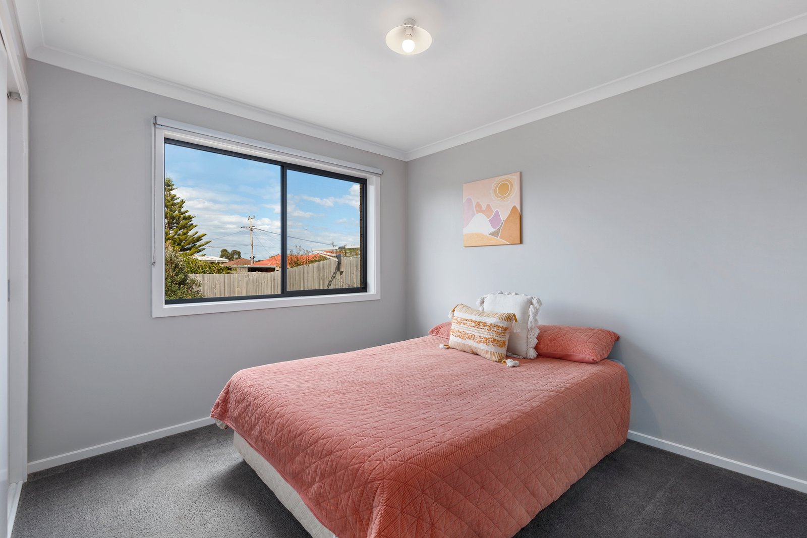Property Gallery Thumbnail 13