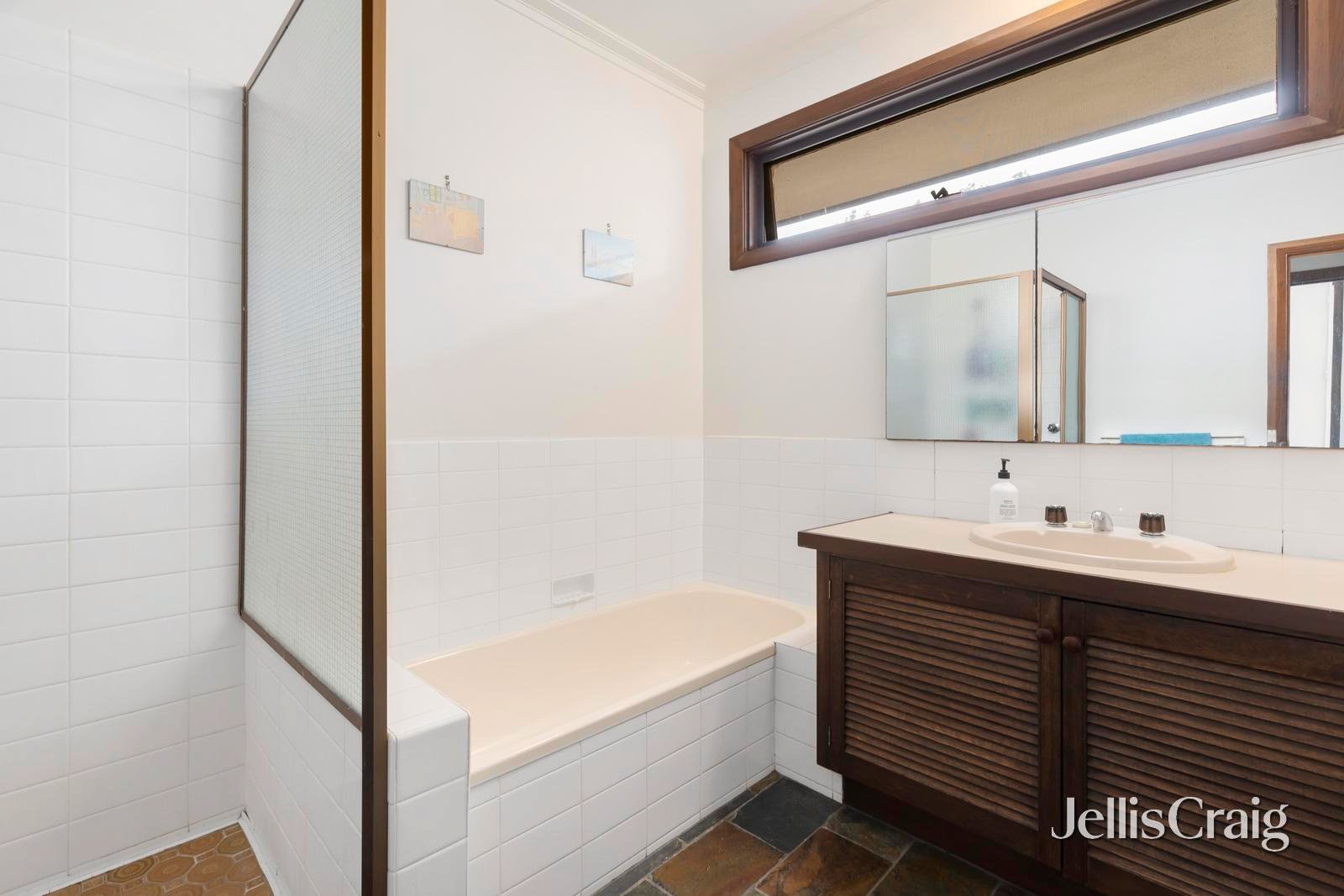 12 Malcolm Court, Ringwood East image 6