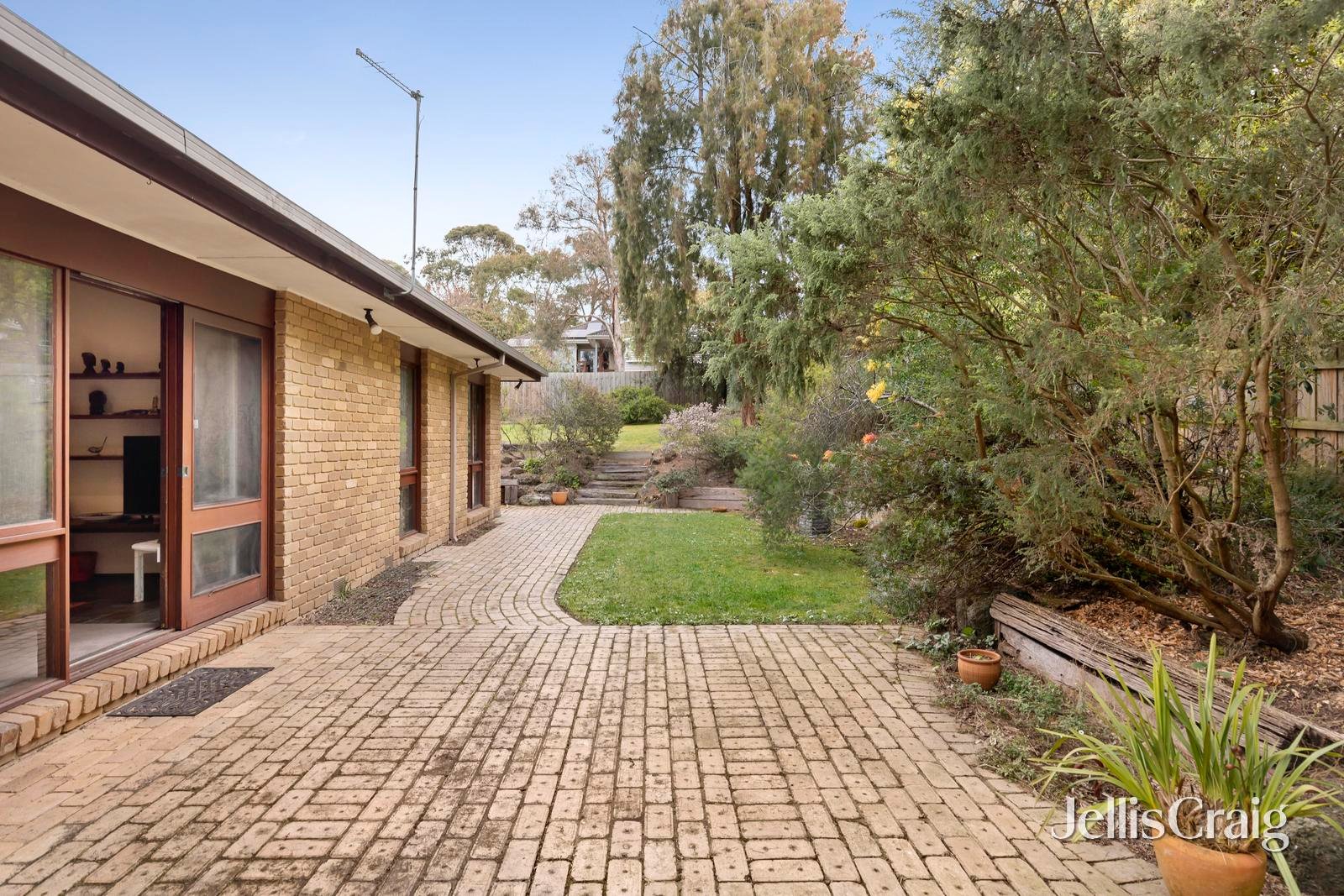12 Malcolm Court, Ringwood East image 9