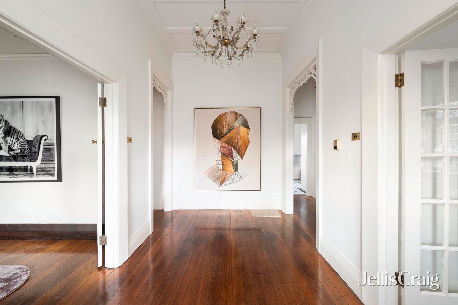 12 Mangarra Road, Canterbury image 12
