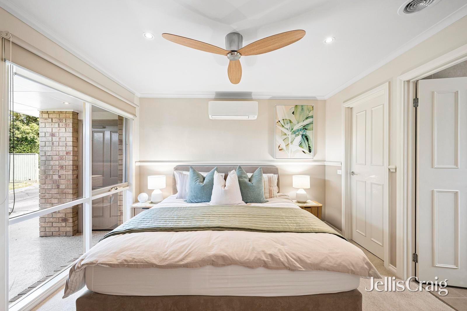 12 Manifold Court, Croydon South image 5