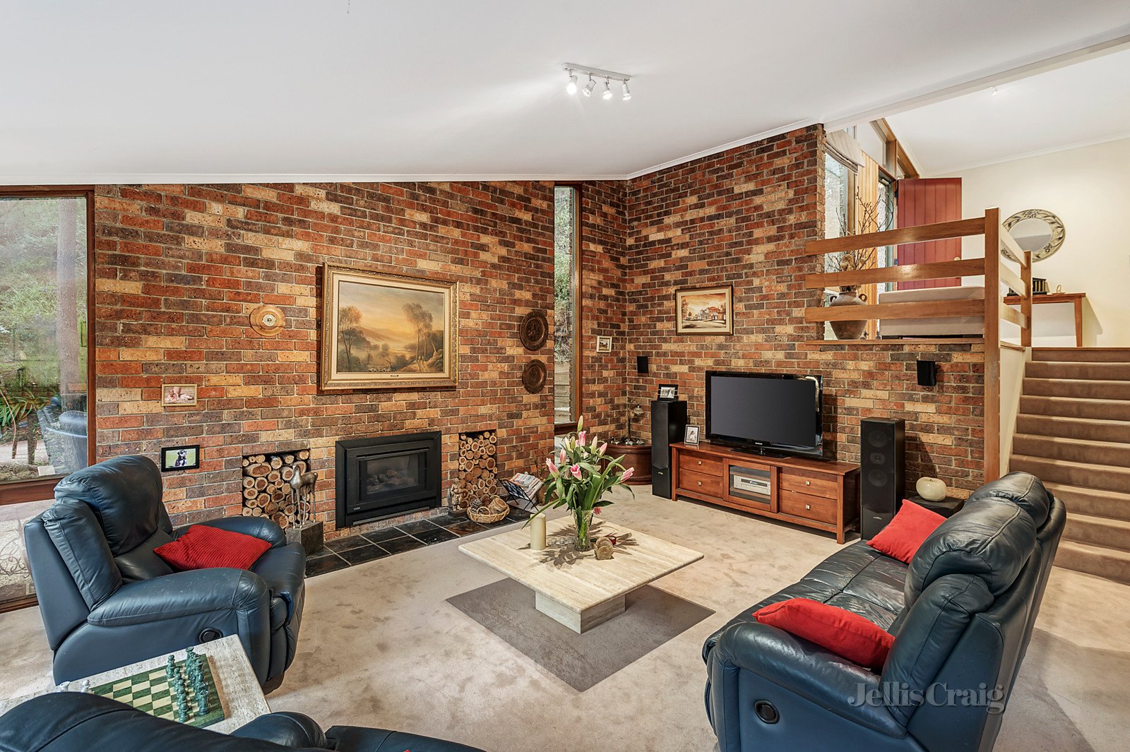 12 Marbert Court, Warrandyte image 4