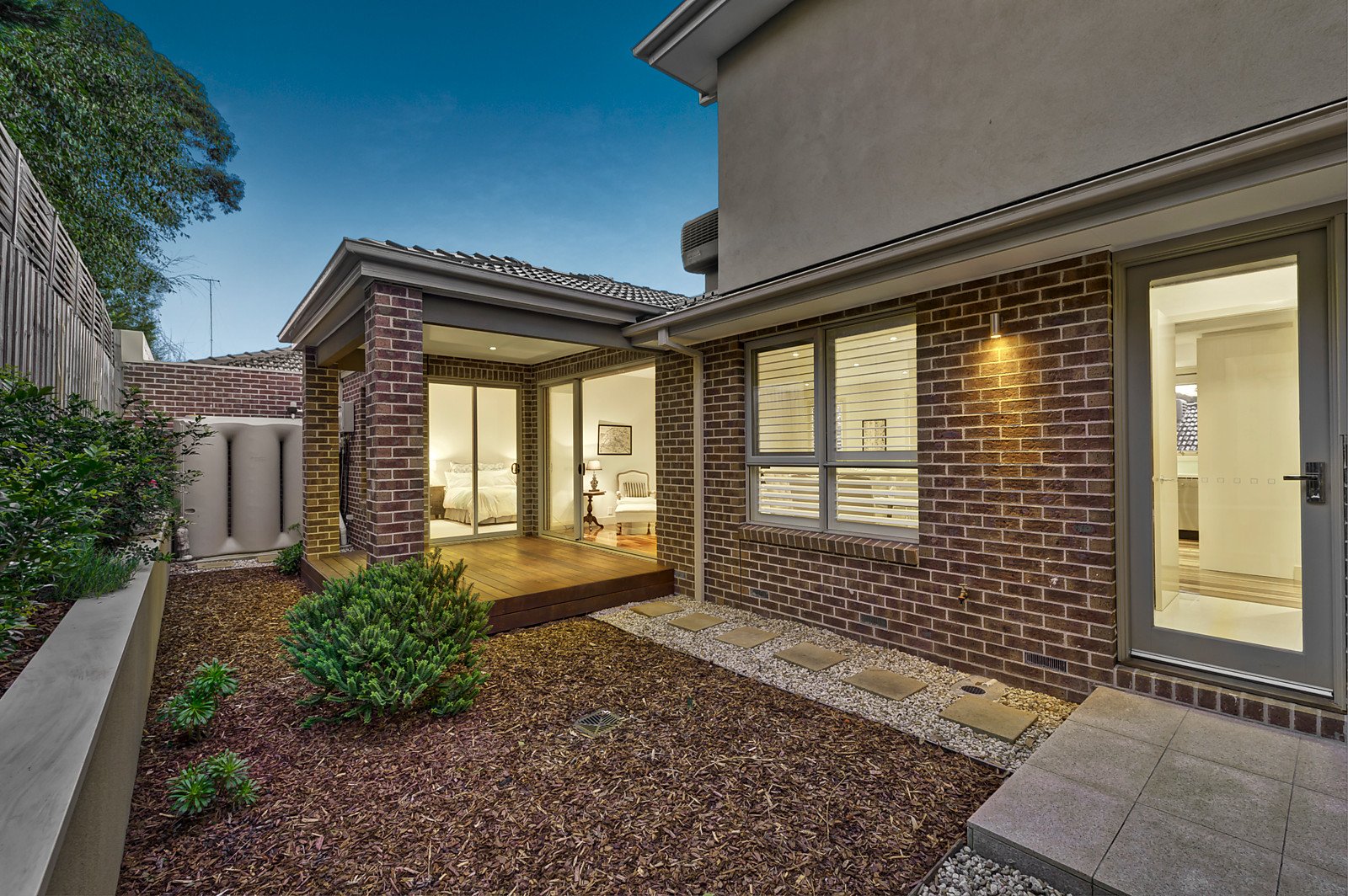 1/2 Marshall Avenue, Doncaster image 8