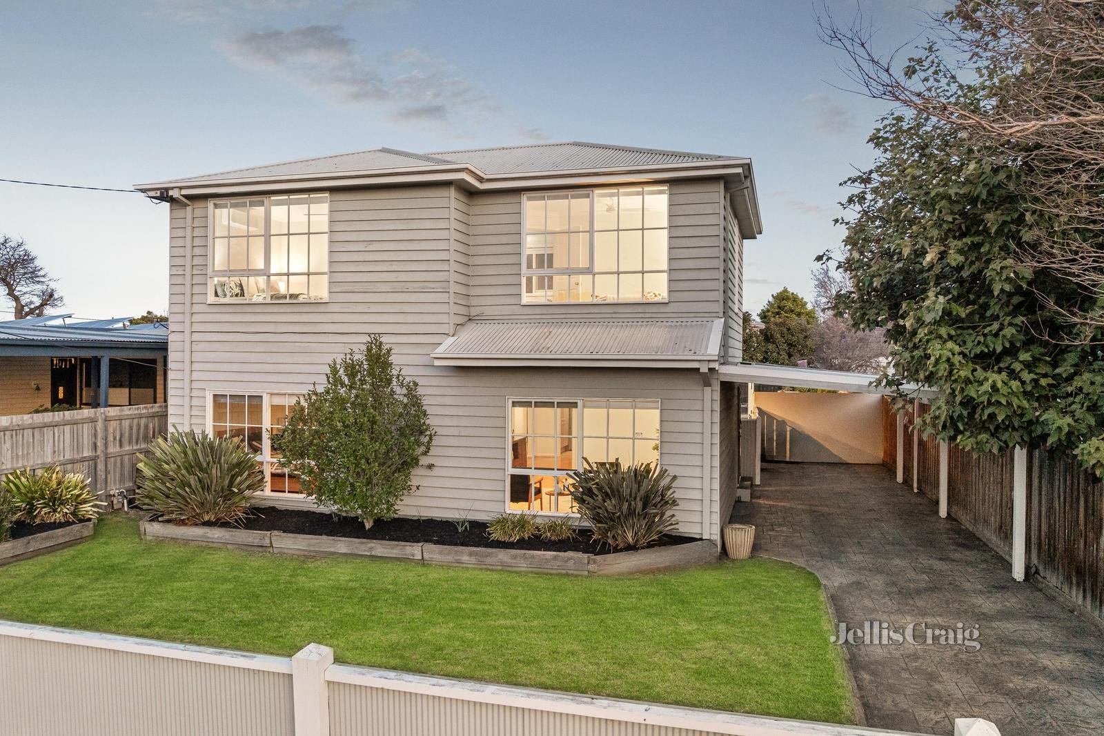 12 Mary Avenue, Edithvale image 2