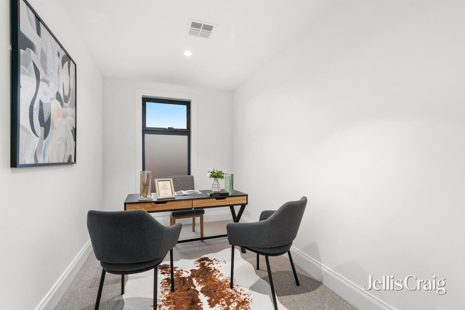 12 Mayfield Drive, Mount&nbsp;Waverley image 13