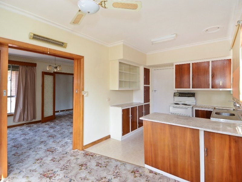 12 McCurdy Road, Herne Hill image 2