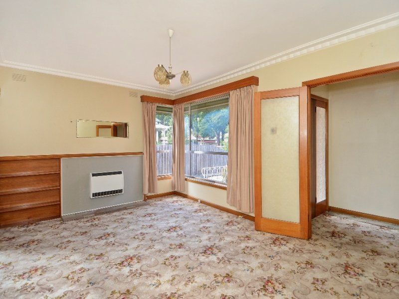 12 McCurdy Road, Herne Hill image 3