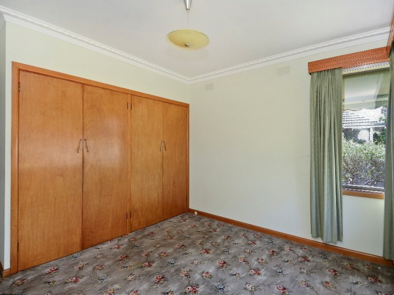 12 McCurdy Road, Herne Hill image 5