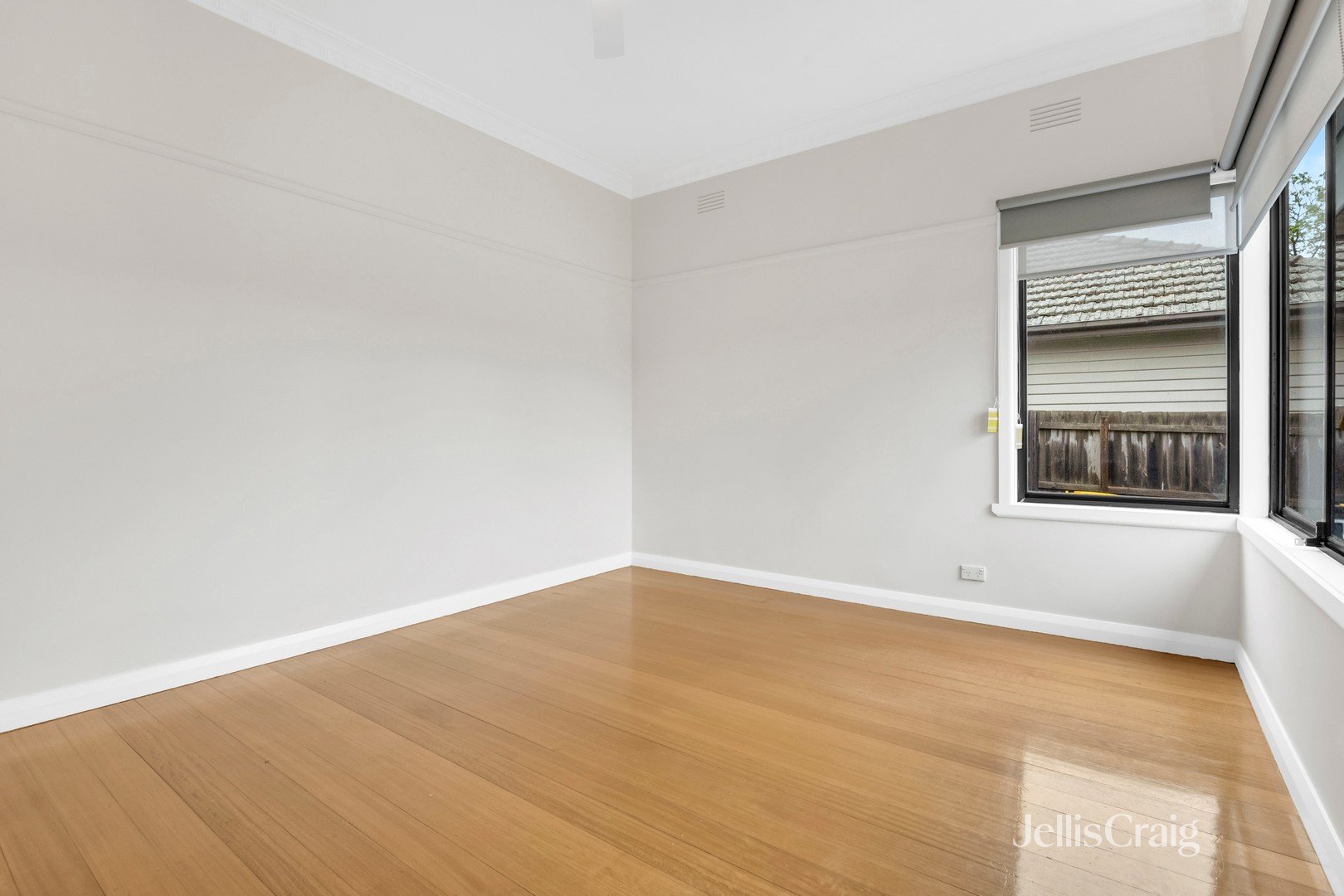 12 McEwan Road, Heidelberg Heights image 7