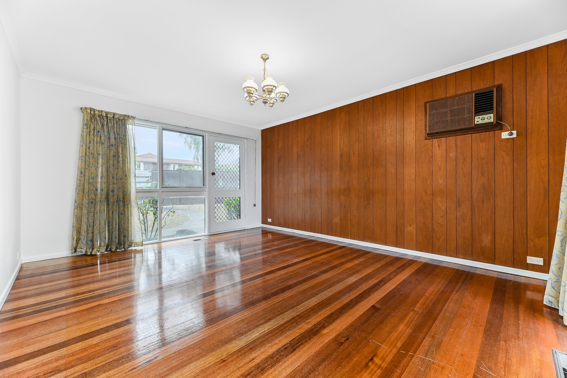 12 Meadowbrook Drive, Wheelers Hill image 3