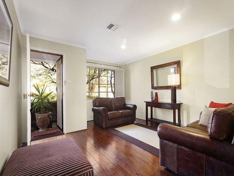 12 Melaleuca Way, Box Hill South image 2