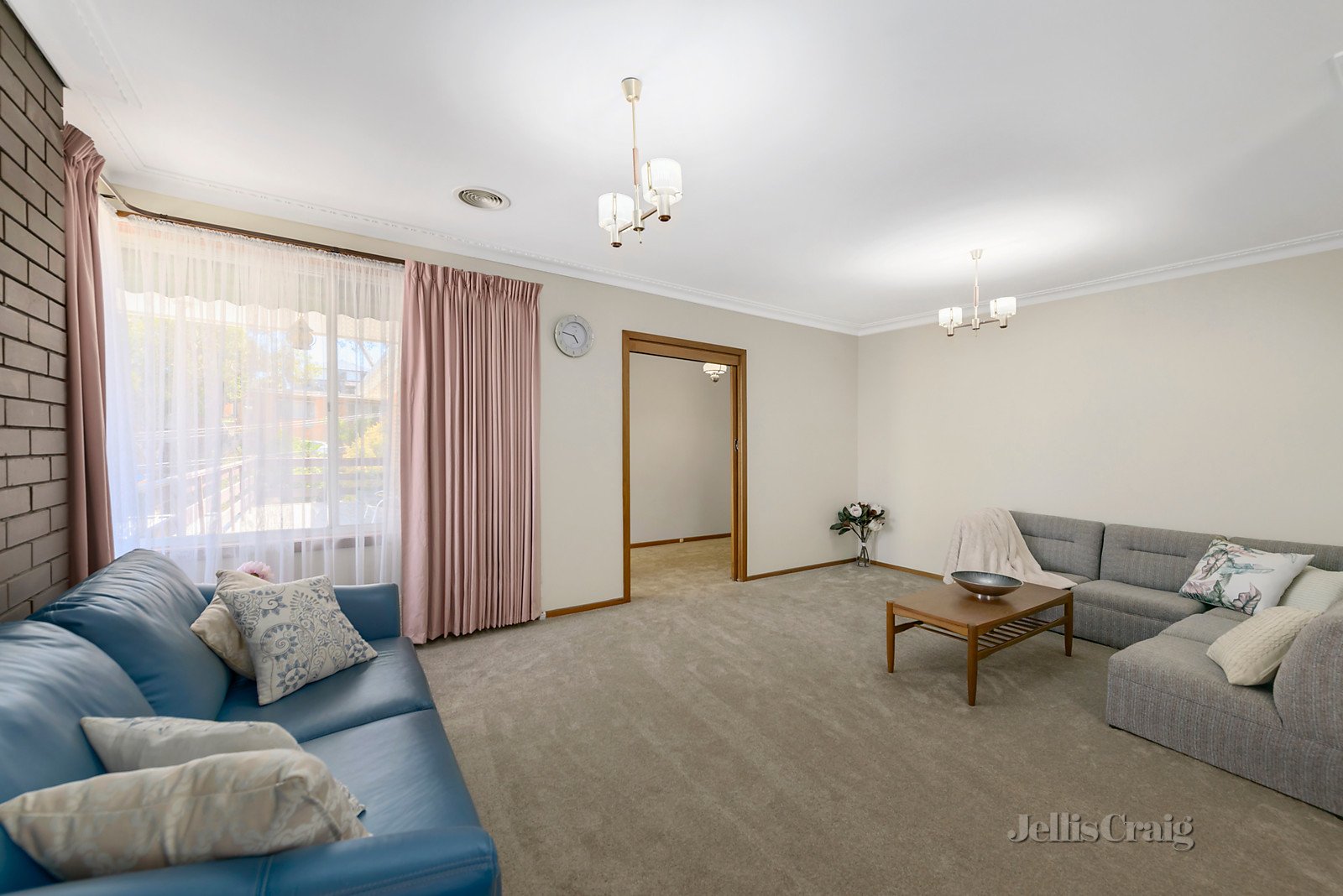 12 Michelle Avenue, Watsonia North image 2