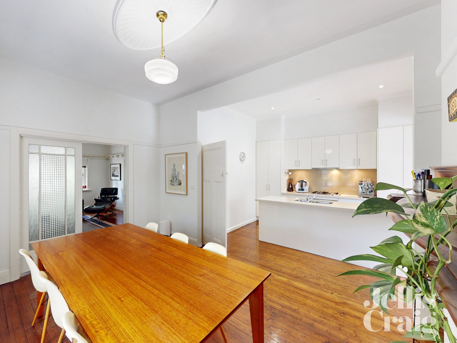 12 Minto Street, Kew East image 3