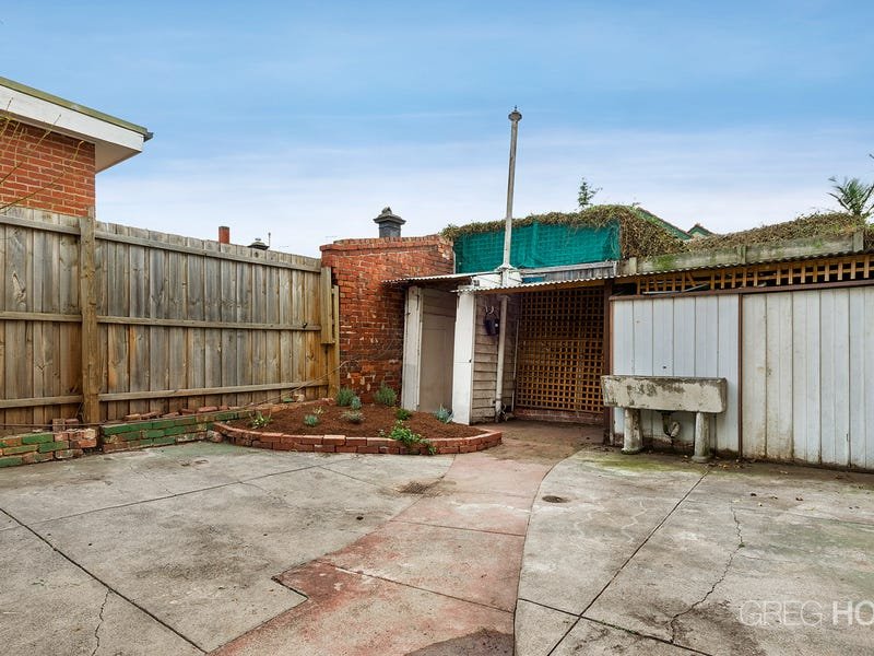 12 Mitchell Street, St Kilda image 3